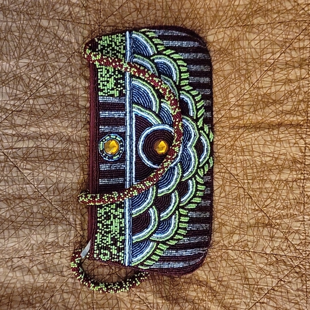 Vintage style beaded purse